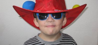 "kik for kids" gets the suncream out and heads to the farm!